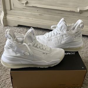 Jordan Proto-Max 720